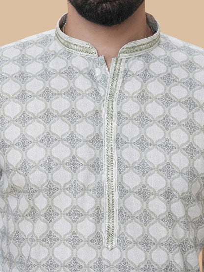 Pista Green Printed Kurta Pyjama