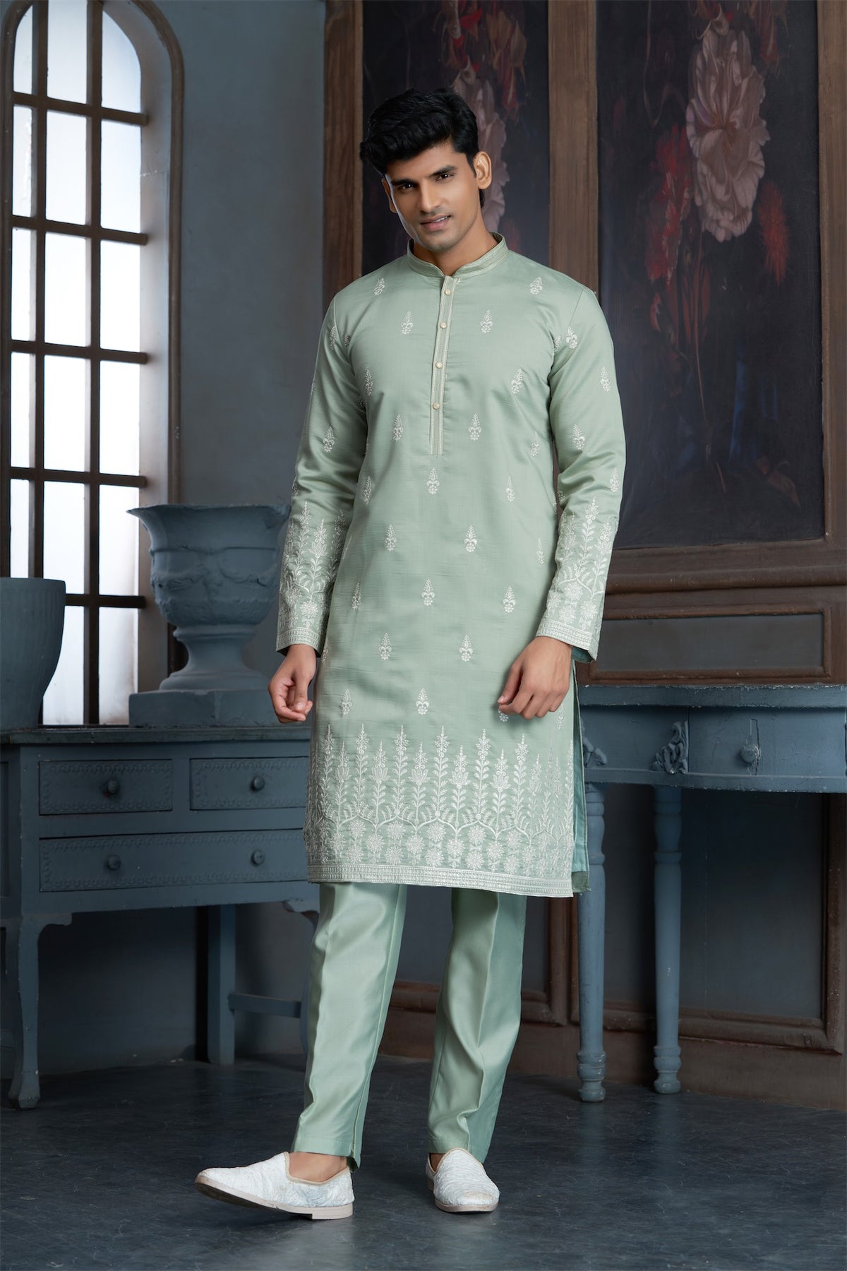 Pista Green cotton Kurta Pyjama with Thread Embroidery and Motifs