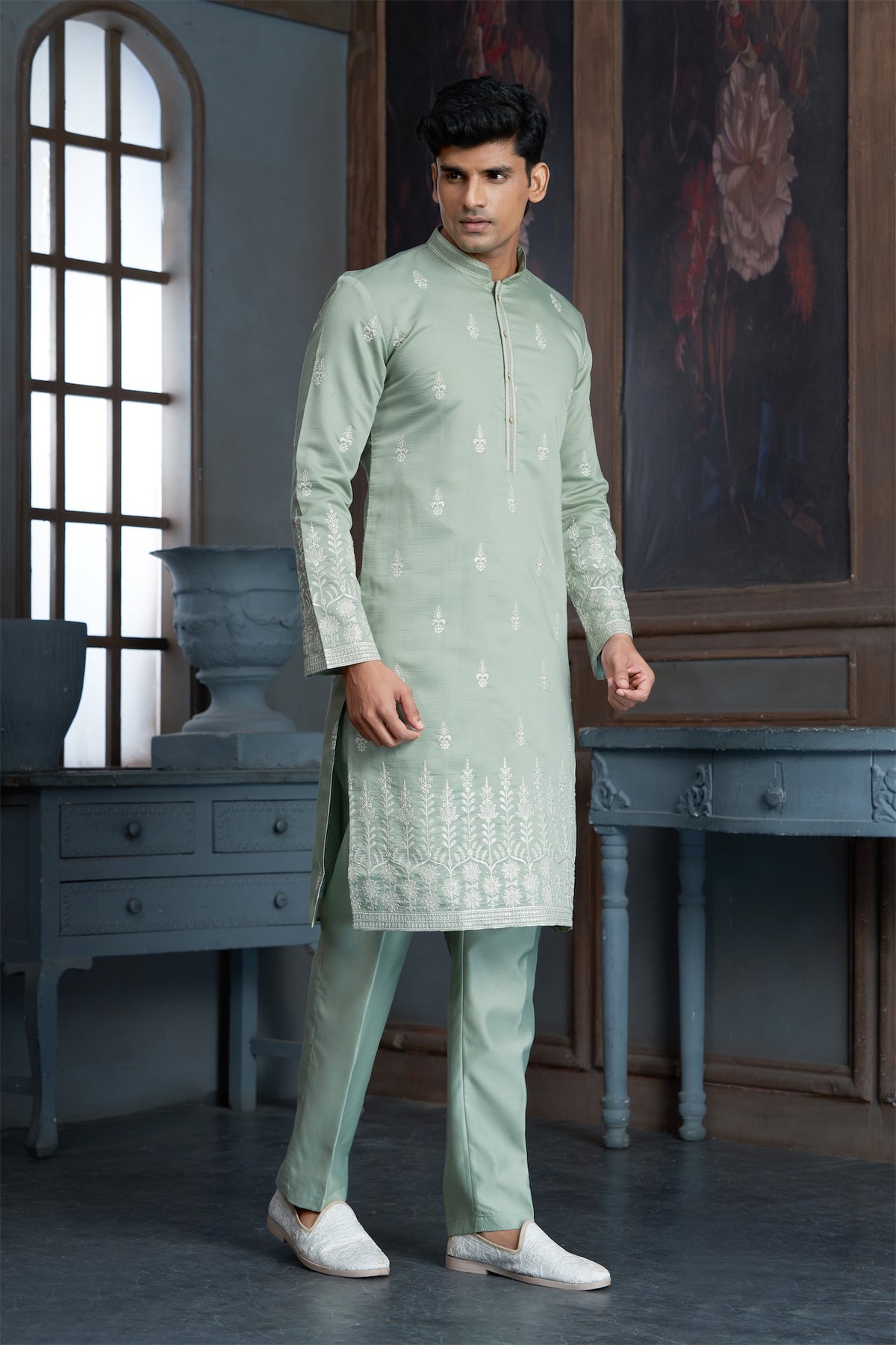 Pista Green cotton Kurta Pyjama with Thread Embroidery and Motifs
