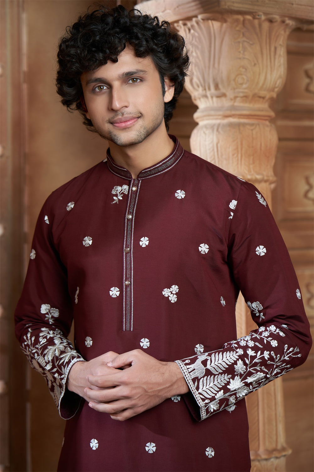 Maroon cotton Kurta Pyjama with Thread Embroidery and Motifs