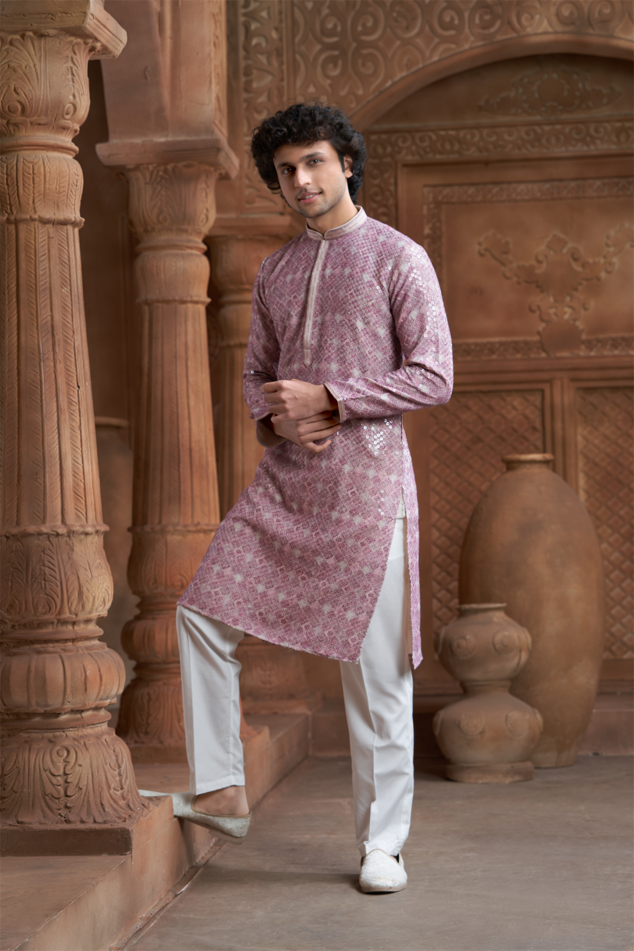 Onion Pink Rayon Printed Kurta Pyjama